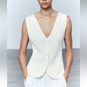 ZARA Textured Knit Button Front Vest – Linen Blend – Size M - NWOT - Ecru